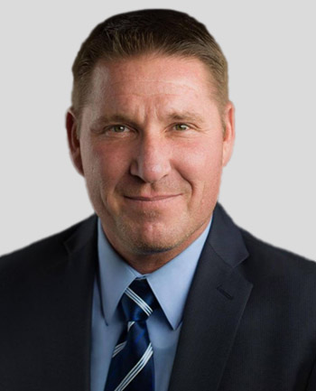 Headshot of Adam Hunter