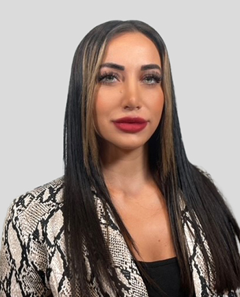 Headshot of Roxanna Mousavi