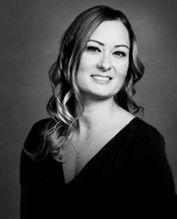 Headshot of Michelle Gogoel