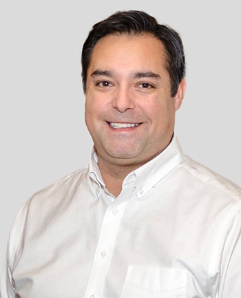 Headshot of Hunter Scott