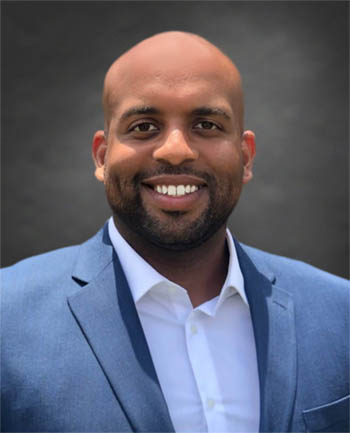 Headshot of Andrew Webb