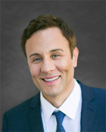 Headshot of Eduardo Zepeda