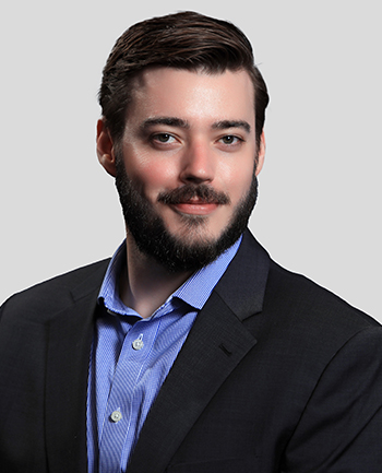 Headshot of Joshua Holmes