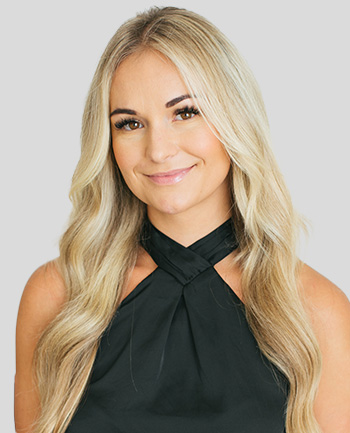 Headshot of Shelby Wardlaw