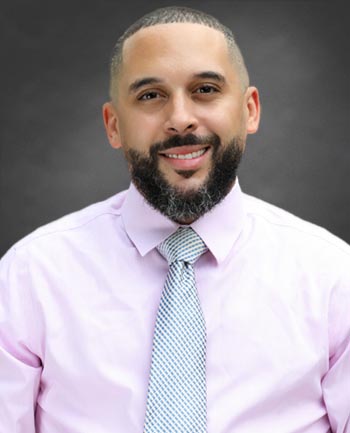 Headshot of Damon Laylock