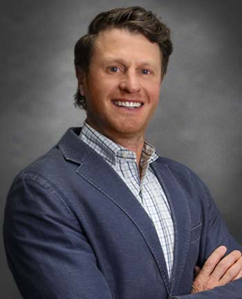 Headshot of Pete Mervis