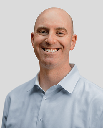 Headshot of Arlo Zoerner