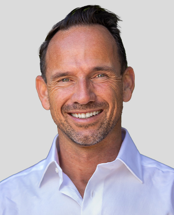 Headshot of Greg Lomba