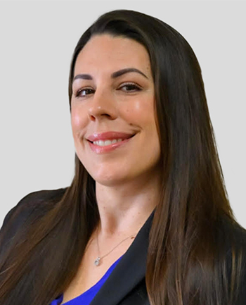 Headshot of Arminda Royster